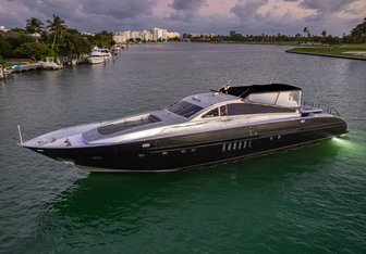 Just For Fun Yacht Charter in Miami