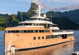 La Datcha Yacht Charter in Australia