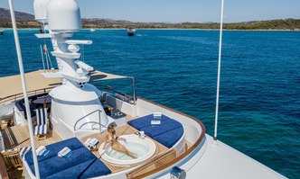 Soprano yacht charter Royal Hakvoort Motor Yacht